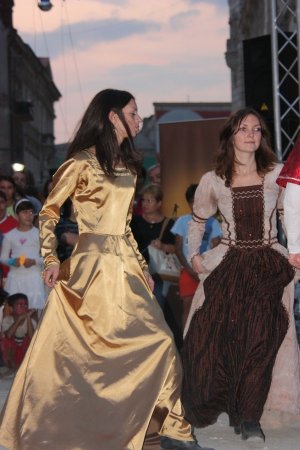 232-img_7960.jpg.medium.jpeg