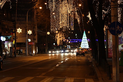 Christmas 2008: View to the tree on Piata Universitatii